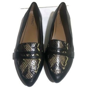 Vionic Savannah Boa Flats Loafers Shoes Womens Size 11 Black Leather Orthotic